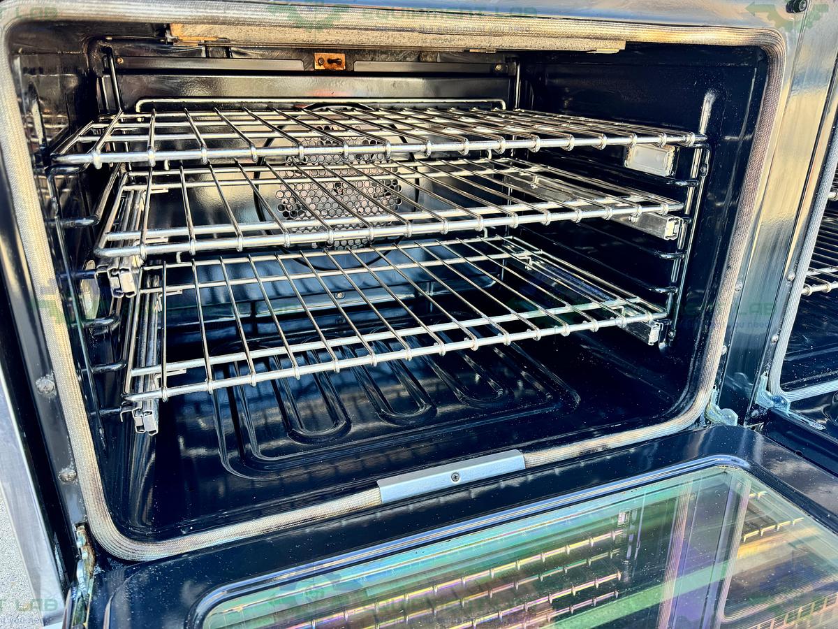 Used Viking VDR5606GQSS 60" Stainless Steel Dual Fuel Range w/ Grill and Griddle