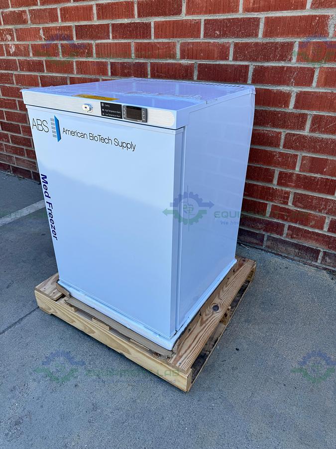 ABS PH-ABT-HC-UCFS-0520 Pharmacy Undercounter Freezer 4 Cu. Ft., -20C