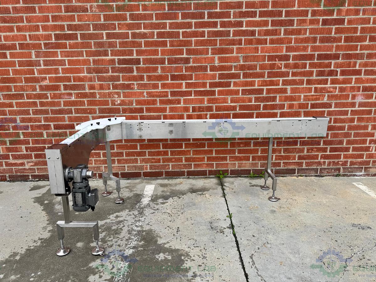  for parts or not working Advantage Conveyor Table Top Chain Conveyor w/ Sew Eurodrive 0.5 HP Motor