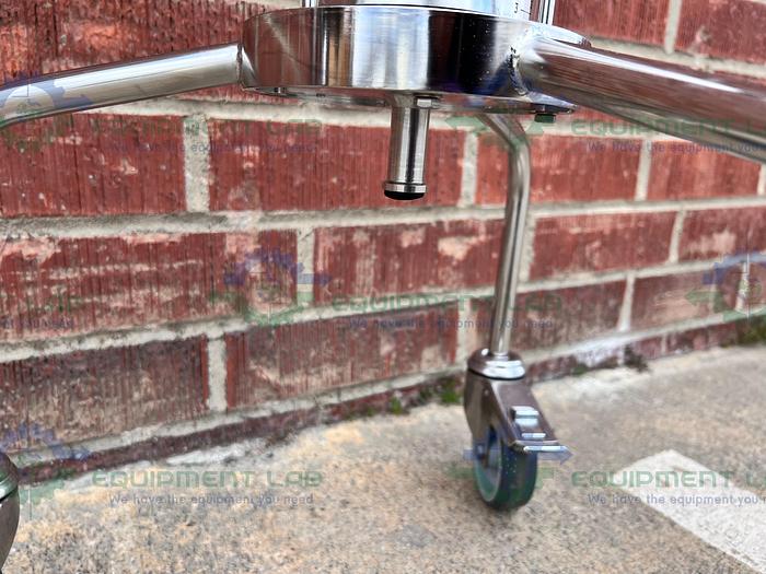 Used Cytiva / GE / Pharmacia BPG 100 / 500 Chromatography Column 4L w/ 2- 4-way Valve