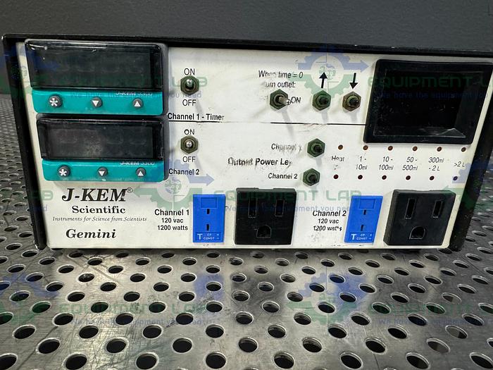 Used J-Kem Scientific Gemini Temperature Controller 120 VAC, 1800 Watts