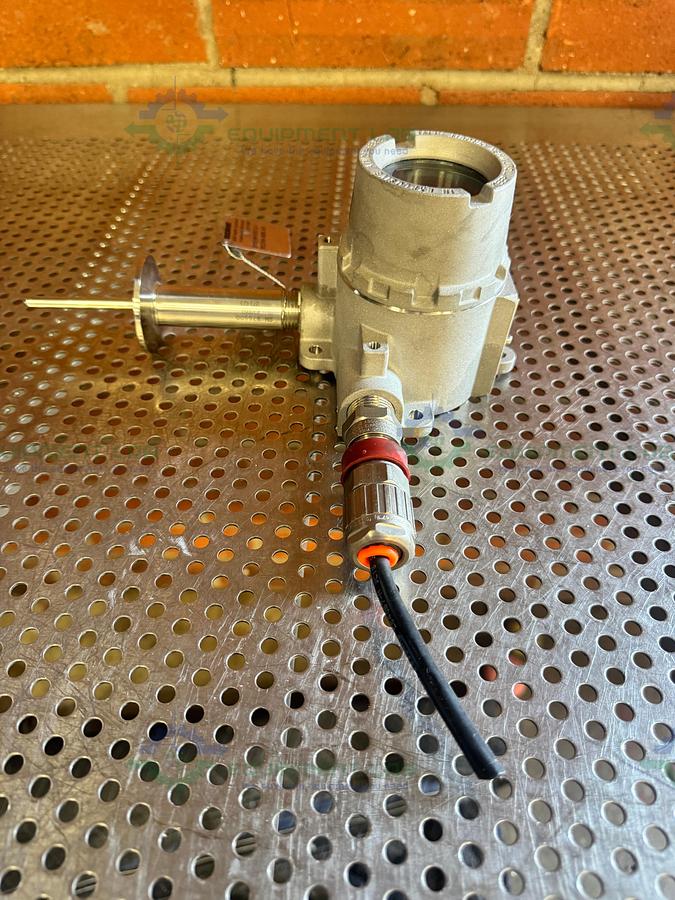 Used Rosemount 644HAKBXAJ8M4Q4 Digital Temperature Transmitter 0-200C