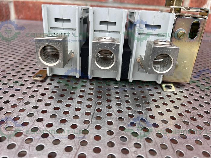 Used ABB OETL-NF200A Disconnect Switch w/ Ferraz Shawmut 69133 Distribution Block