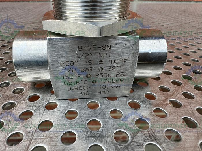 Used Hylok B4VF-8N Stainless Steel Valve w/ 1/2" NPT Threaded Fitting