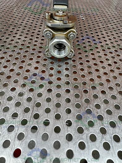 Used SVF -F. C. I. R86666ATSE Compression Ball Valve w/ 1/2" Sanitary Fitting 1500PSI