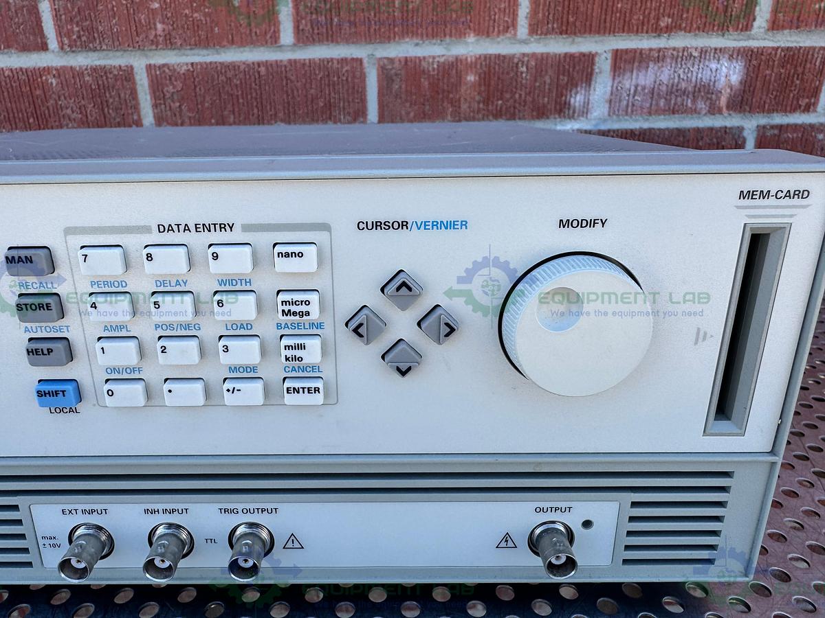 Used HP Hewlett Packard 8114A High Power Pulse Generator 100V / 2A