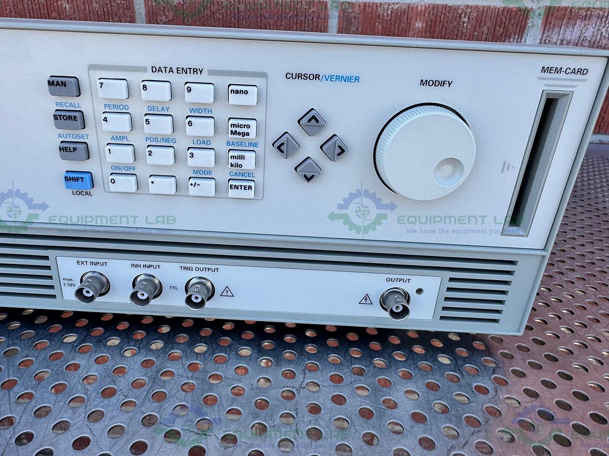 Used HP Hewlett Packard 8114A High Power Pulse Generator 100V / 2A