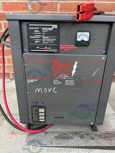 Used Komatsu  FB15M-2 Electric Forklift 3000 Pound Capacity w/ Charger