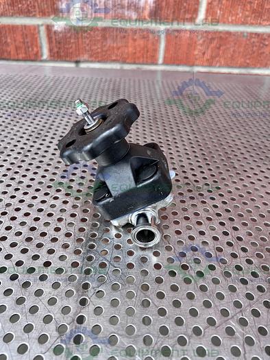 Used ITT Pure Flo  .75-316L-RA25MAX-CWP150 Diaphragm Valve w/ 3/4" Sanitary Fitting