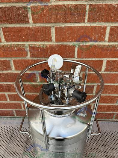 Used DCI 35 Liter Stainless Steel Process / Pressure Vessel 40 PSI