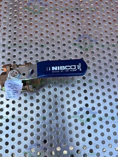 Used Nibco 595-Y-66 Bronze Ball Valve 600 CWP w/ 1/2" Threaded Fitting