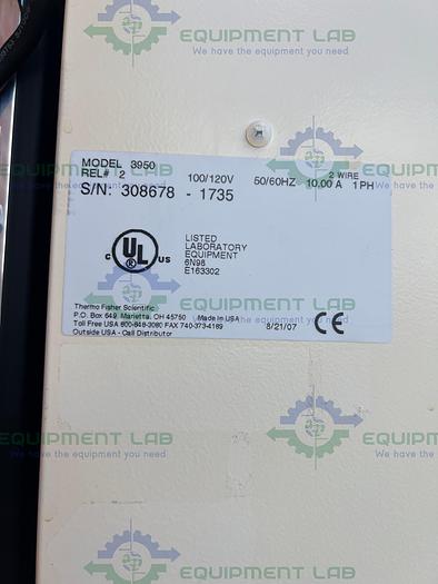 Used Thermo Scientific  3950  CO2 Incubator Temp Range  29 CuFT, 60C°,