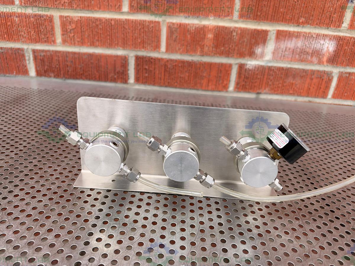 Used Lot of 3 - Porter 8310 Pressure Regulator w/ Ashcroft 15 PSI Gauge