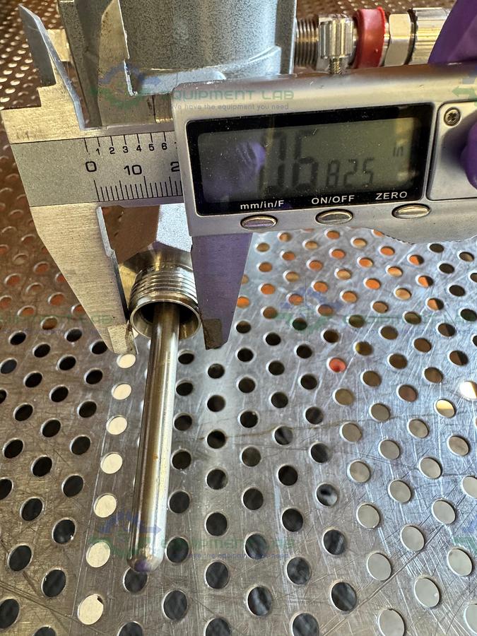 Used Dwyer TTE-104-W Temperature Transmitter 10-35 VDC