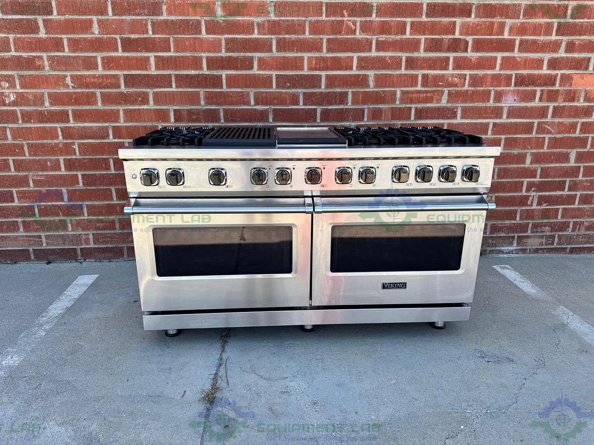 Used Viking VDR5606GQSS 60" Stainless Steel Dual Fuel Range w/ Grill and Griddle