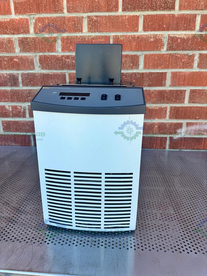 Used Fluke Hart Scientific 7320 Compact Temperature Calibration Bath –20 °C to 150 °C