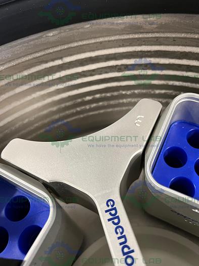 Used Eppendorf 5810R Refrigerated Centrifuge w/ Eppendorf A-4-62 Rotor 4000 RPM