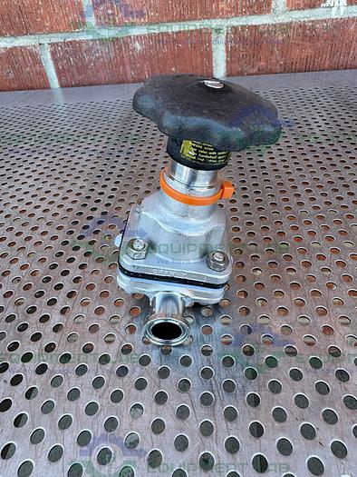 Used ITT Pure Flo .75-316L-RA20MAX-CWP200 Diaphragm Valve w/ 3/4" Sanitary Fitting