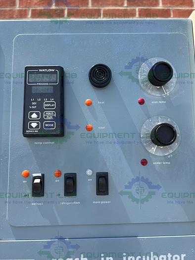 Used Thermo Fisher   3940  Refrigerated Incubator w/ Humidity 29 Cu Ft., 0° to 60°C