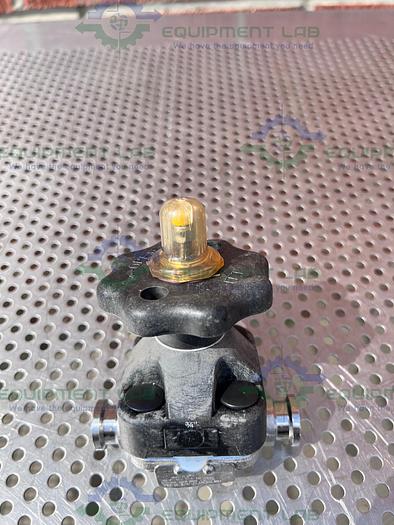 Used ITT Pure Flo  .75-F-419-6-4-TM-CWP150 Diaphragm Valve w/ 3/4" Sanitary Fitting