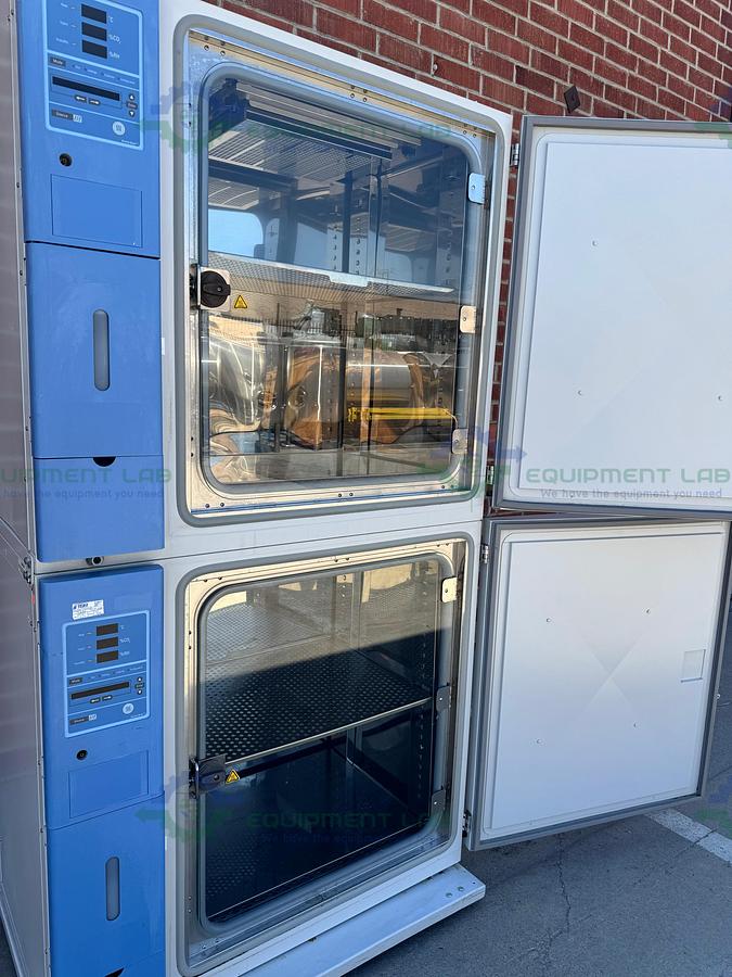 Used Thermo Forma 3310 Steri-Cult Double Stack CO2 Incubator, 11 cu. ft, 50C