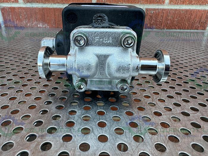 Used ITT Pure Flo .5-316L-RA20MAX-CWP150 Diaphragm Valve w/ 1/2" Sanitary Fitting