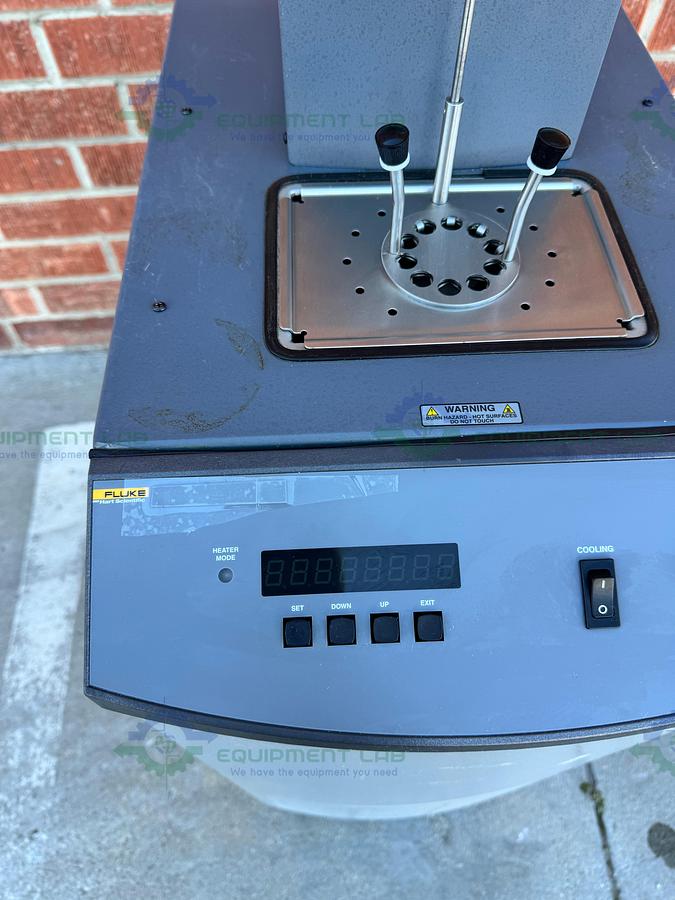 Used Fluke Calibration Hart Scientific 7381 Deep-Well Compact Bath –80 °C to 300 °C