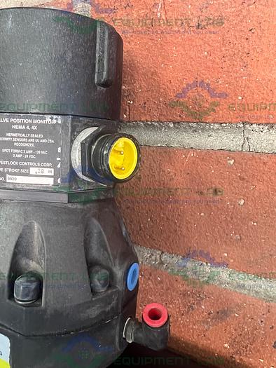 Used ITT Pure Flo 9920 Diaphragm Valve 90 PSI w/ 3/4" Sanitary Fittings