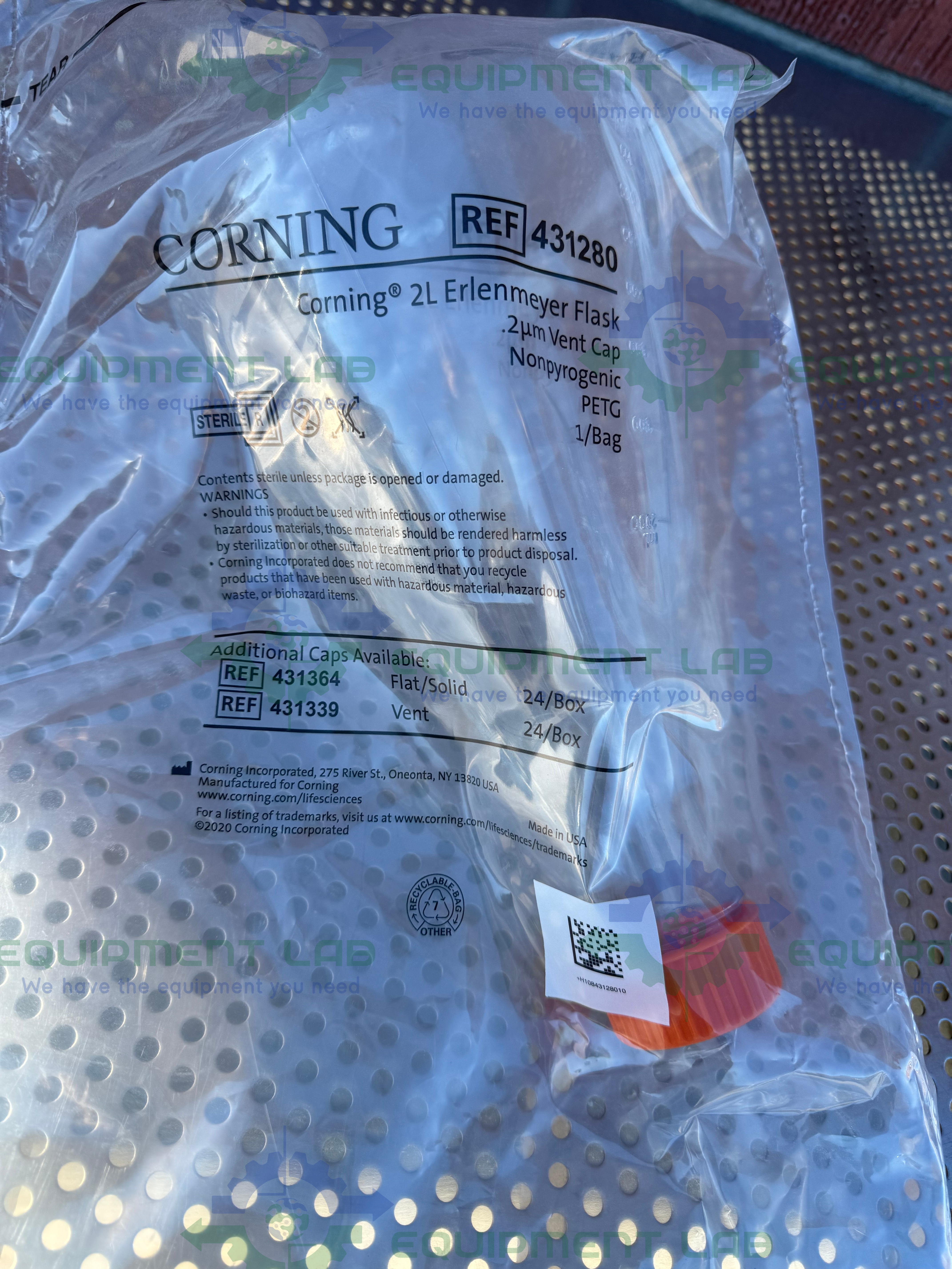 Lot of 7 - Corning  431280  PETG Erlenmeyer Flask with Vent Cap 2 L