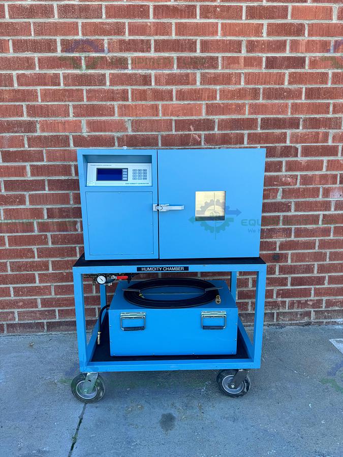 Used Thunder Scientific 2500 ST Humidity Generator 0 - 70ºC, RH 10% - 95%, 653 Hrs