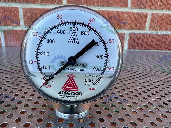 Used Anderson Pharmaceutical Series Pressure Gauge 0-1000 PSI w/ 2" Fitting