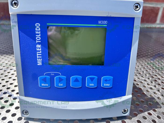 Used Mettler Toledo  M300 Transmitter  1 Channel 1/2 Din.