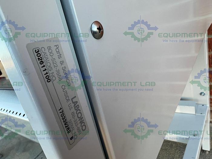 Used Labconco 302611100 Class II Type A2 Logic + Biological Safety Cabinet 6 Ft, 115V
