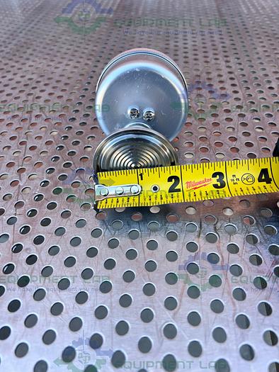 Used Nishino 8K-00518 Pressure Gauge 0-10 PSI w/ 2" OD