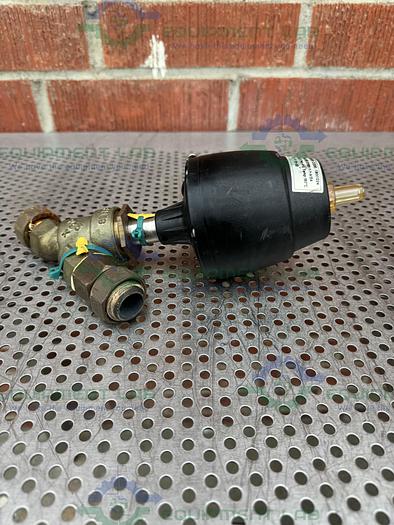 Used Gemu 554/20/D195-1-1-A154 Pneumatic Angle Seat Globe Valve