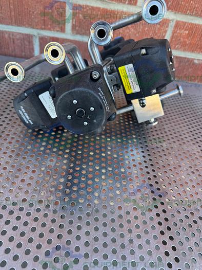 Used 6 ITT Pure Flo Advantage Stainless Steel Diaphragm Valve w/1/2" Sanitary Fitting