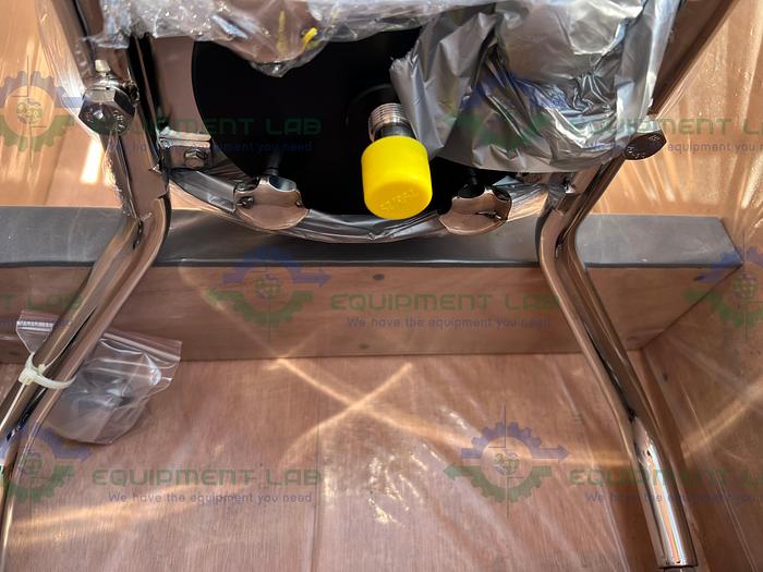 Used *New* Millipore QuikScale  100/550 Chromatography Column 4 Liter  Cat # GA101711