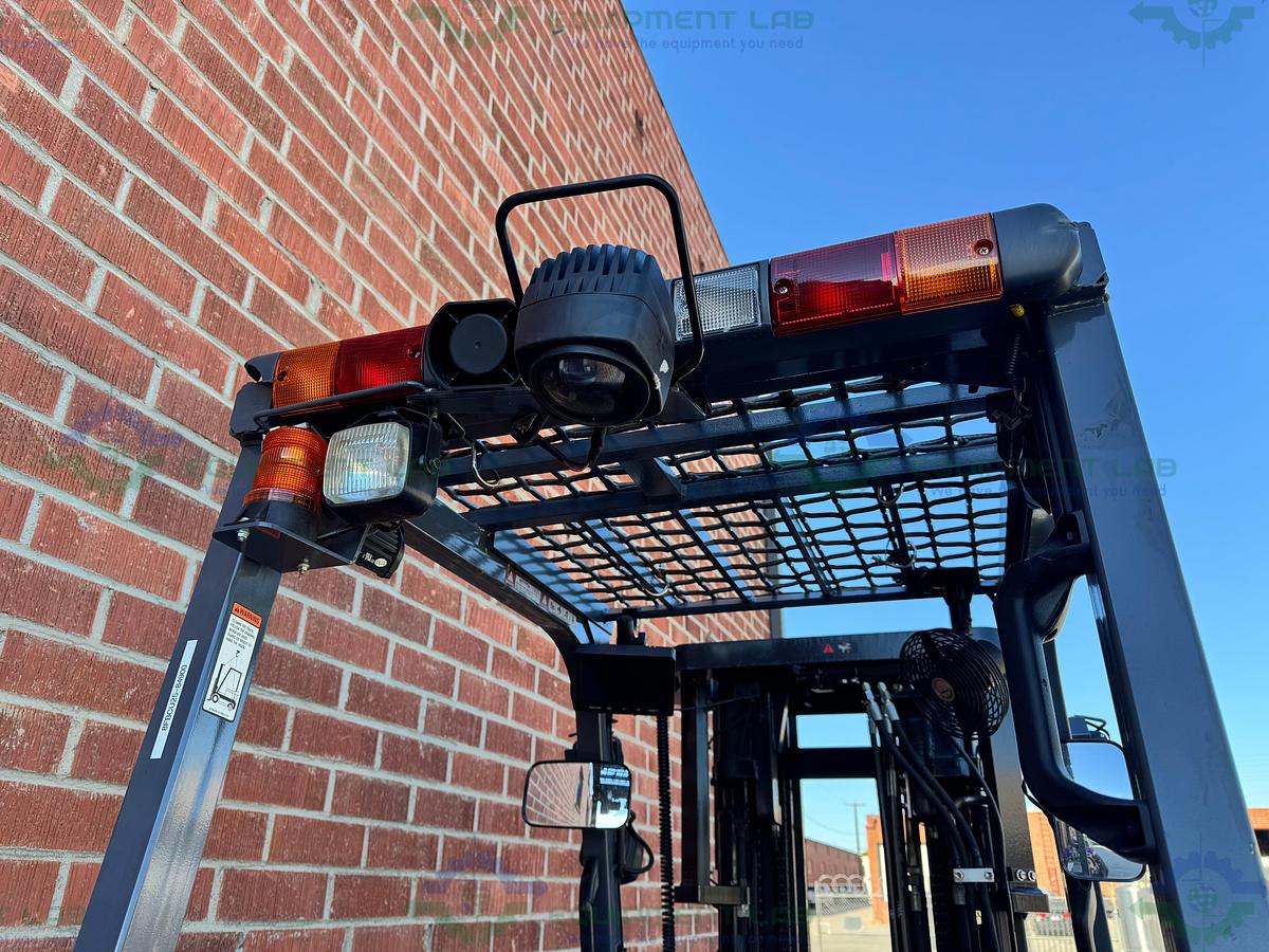 Used Toyota 8FBCU25 Electric Forklift 5000 lbs Capacity 4 Stage Mast w/ Charger