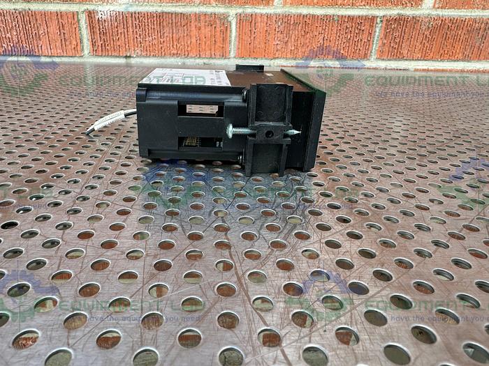 Used Red Lion Controls  APLLP 500 Apollo Loop Powered Process Indicator