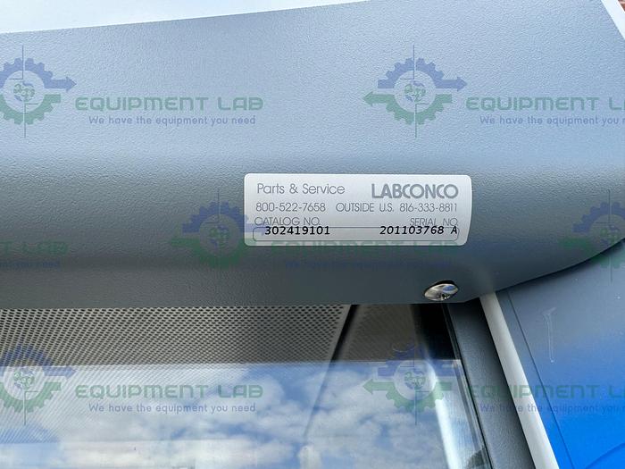 Used Labconco 302419101 Logic Plus Series Biosafety Cabinet 4 Ft Class II Type A2