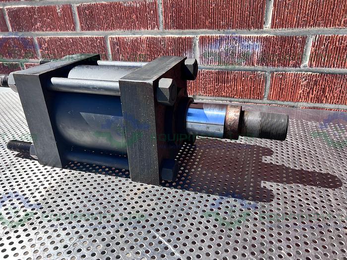 Used Hydro Line  N5N 6x3N-2.5-2-S-H-N-1-1 Hydraulic Cylinder