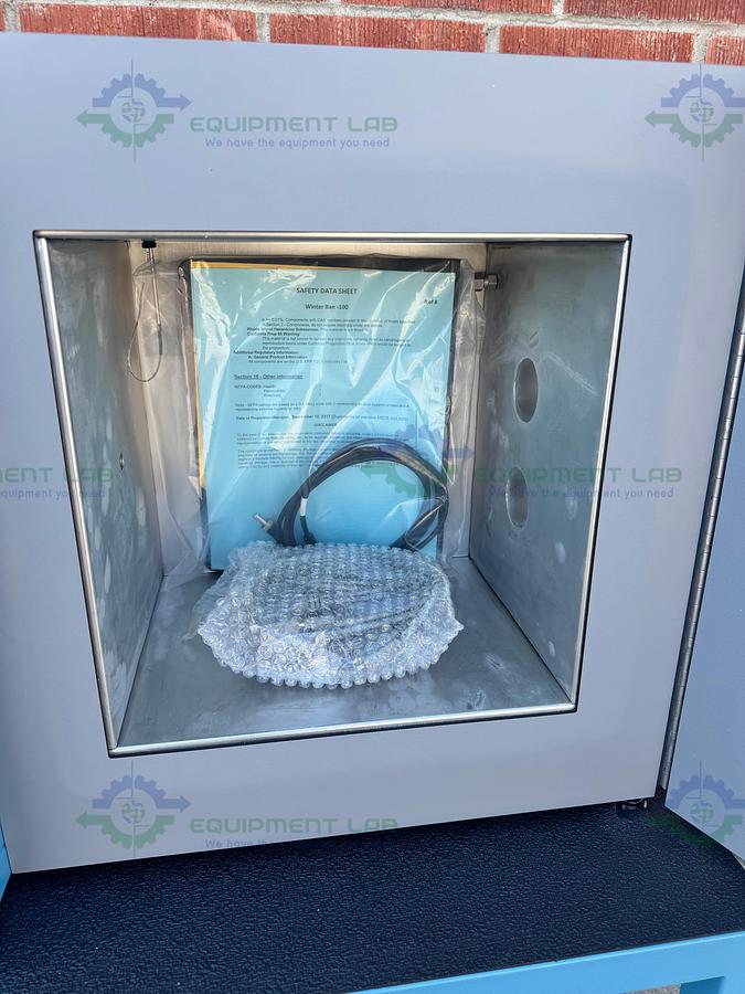 Used Thunder Scientific 2500 LT Humidity Generator -10 - 70ºC, RH 10% - 95%