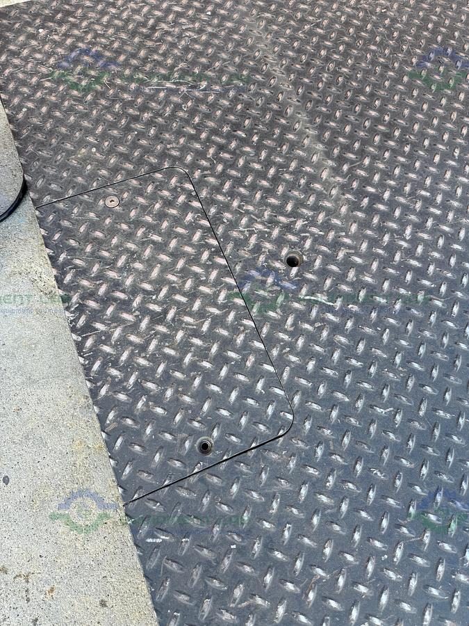 Used Mettler Toledo 48" x 48" Floor Scale 5000 lb w/ Mettler IND570, APR430 Printer