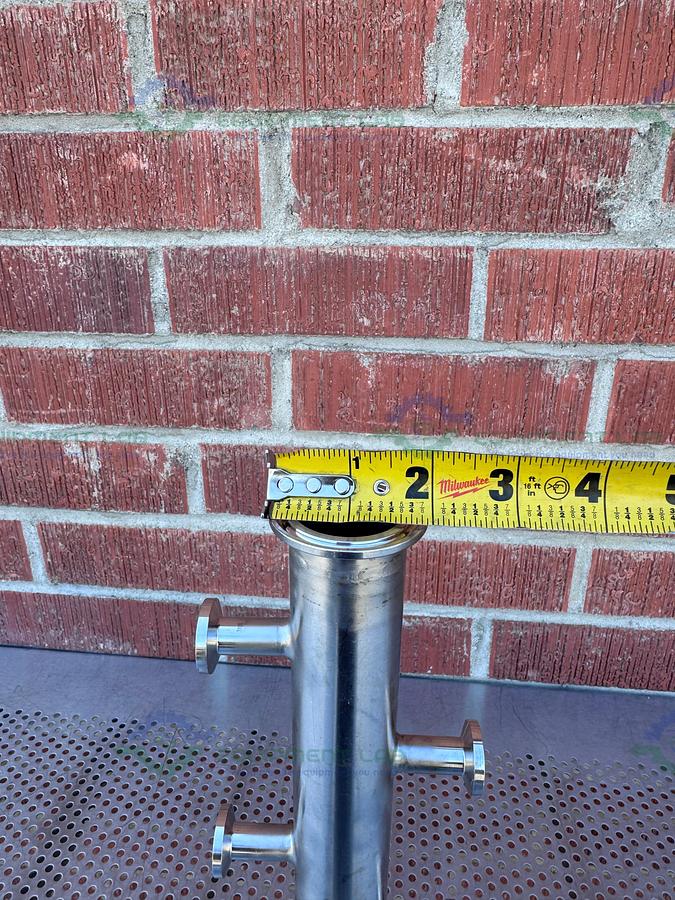Used Stainless Steel  Manifold 1.5" Sanitary Fitting w/ 8 Ports 1/2" Sanitary Fitting