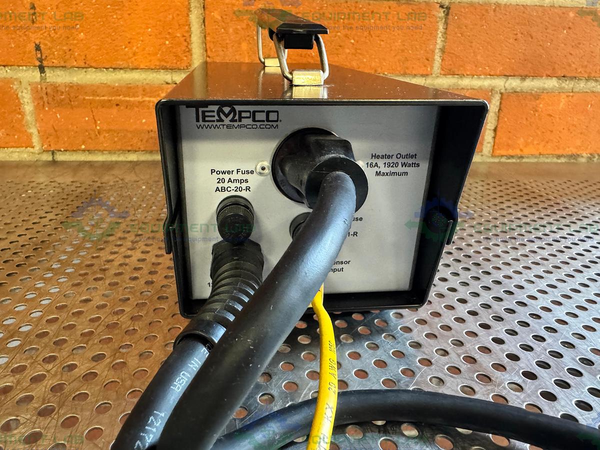 Used Tempco TPC-1000 Temperature Controller 1920 Watts, 120 VAC, 1 PH