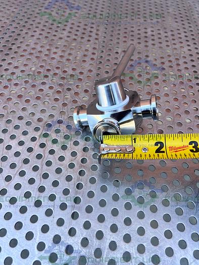 Used GE Healthcare  Salvi DN6 776 4-way 316L Valve 18-5757-01 w/ 1/2" Sanitary Fitting