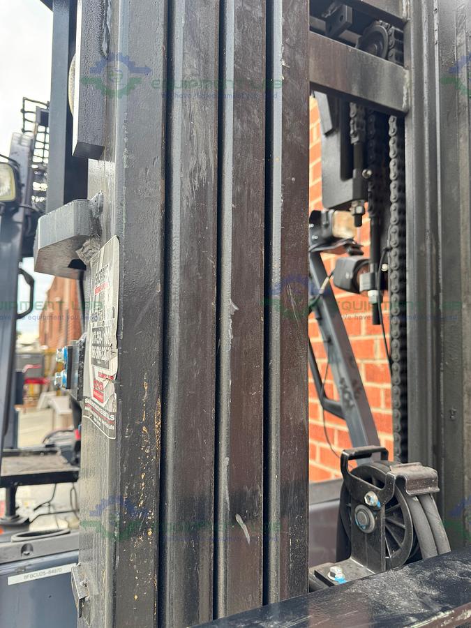 Used Toyota 8FBCU25 Electric Forklift  5000 lbs Capacity 4 Stage Mast w/ Charger