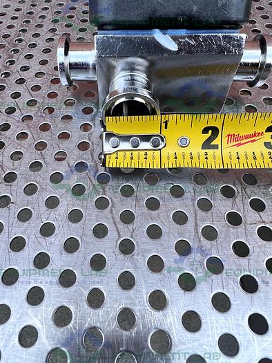 Used ITT Pure Flo 3-Way .75-316L-RA20MAX Diaphragm Valve w/ 3/4" Sanitary Fitting