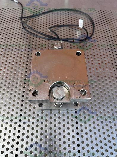 Used Mettler Toledo  Flexmount Scale Weigh Module w/ 0958 Load Cell Junction Box