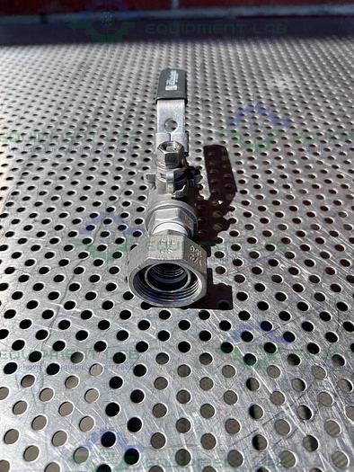 Used SVF  CF8M 1000 WOG Ball Valve w/ 1/2" Hose Fitting